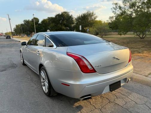 2011 Jaguar XJ L