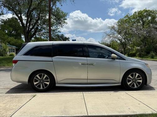 2014 Honda Odyssey Touring