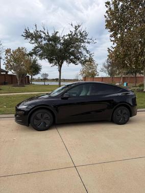 2026 Tesla Model Y Long Range 4dr Crossover
