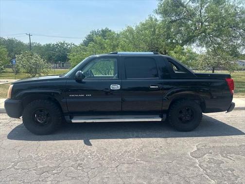 2005 Cadillac Escalade EXT Base