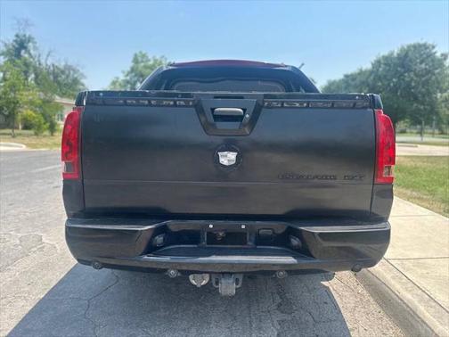 2005 Cadillac Escalade EXT Base