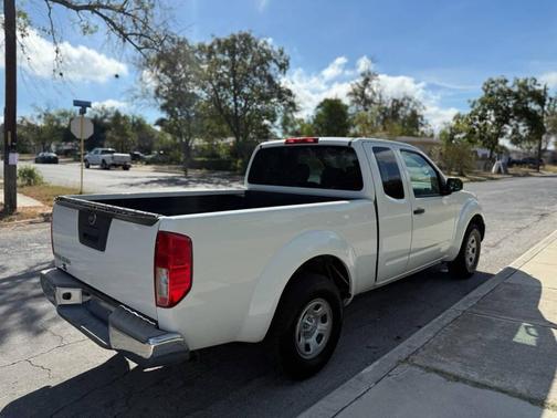 2016 Nissan Frontier S