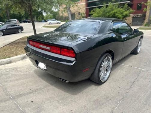 2014 Dodge Challenger SXT