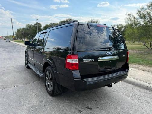 2011 Ford Expedition EL XLT