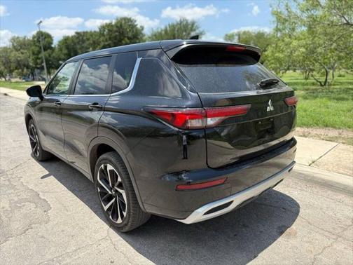 2022 Mitsubishi Outlander SE 2.5 2WD