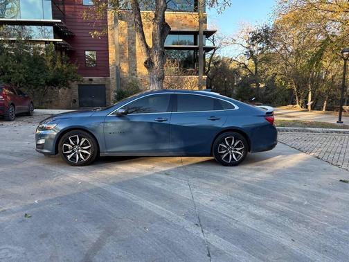 2024 Chevrolet Malibu FWD RS