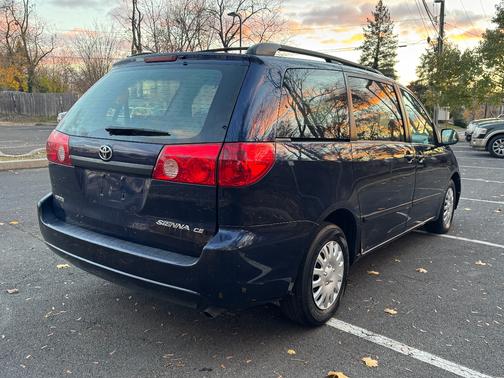 2006 Toyota Sienna 