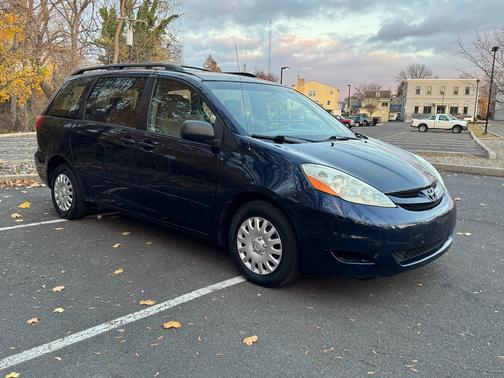 2006 Toyota Sienna 
