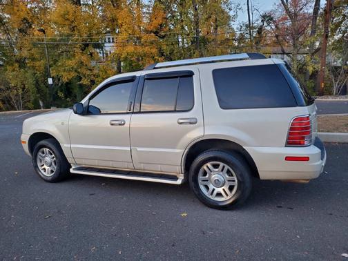 2005 Mercury Mountaineer Premier