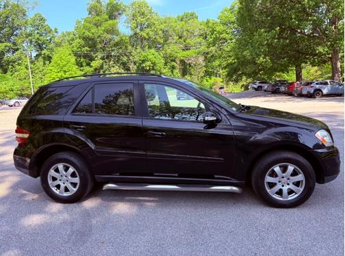 black 2007 Mercedes-Benz M-Class ML 350 4MATIC
