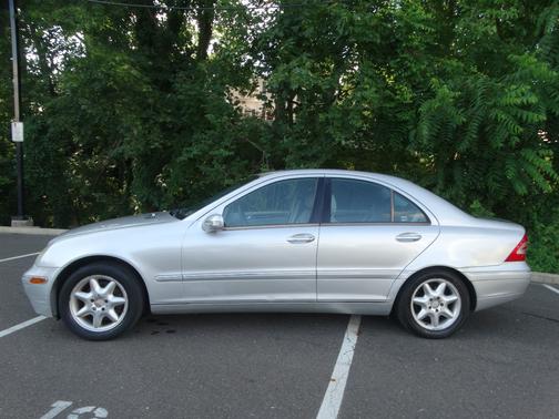 2001 Mercedes-Benz C-Class C240