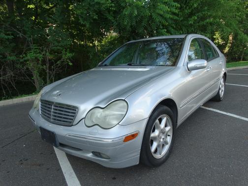 2001 Mercedes-Benz C-Class C240