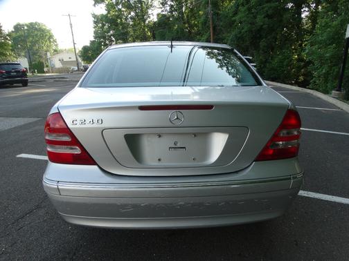2001 Mercedes-Benz C-Class C240