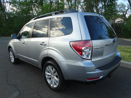 2012 Subaru Forester 2.5X Limited