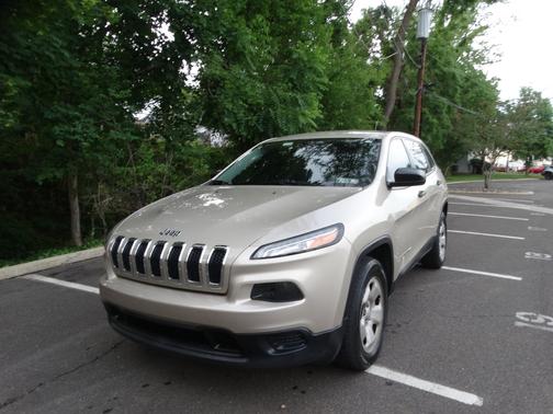 2015 Jeep Cherokee Sport