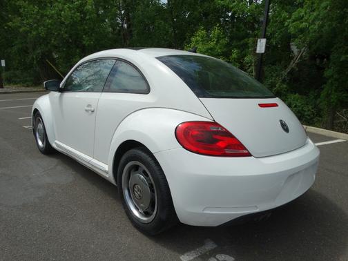 2013 Volkswagen Beetle 2.5L