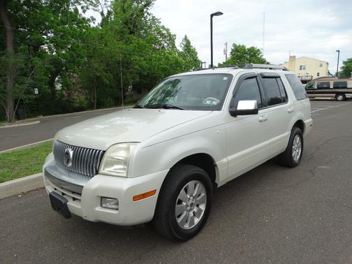 White 2006 Mercury Mountaineer Premier