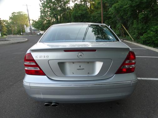 2007 Mercedes-Benz C-Class C230