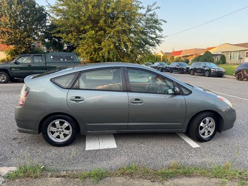 2005 Toyota Prius Base