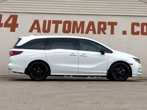 2023 Honda Odyssey Sport