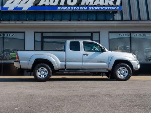 2012 Toyota Tacoma Base