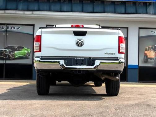 2020 RAM 2500 Tradesman Regular Cab 4X4 8' Box