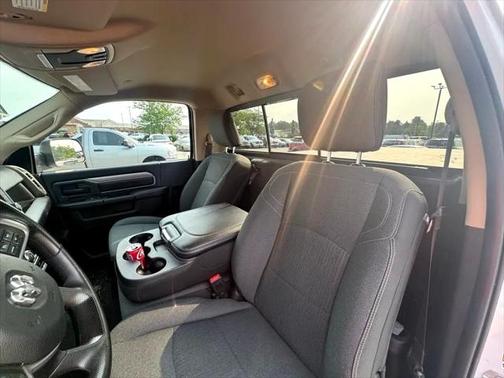 2020 RAM 2500 Tradesman Regular Cab 4X4 8' Box