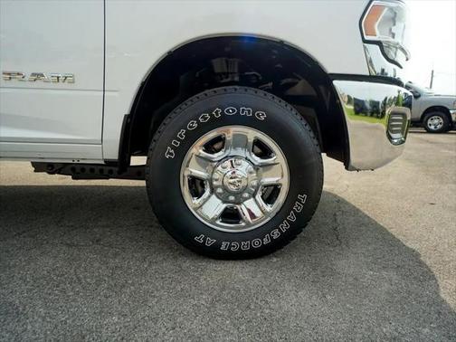 2020 RAM 2500 Tradesman Regular Cab 4X4 8' Box