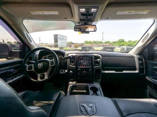 2018 RAM 2500 Laramie Crew Cab 4x4 6'4' Box