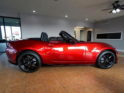 2020 Mazda MX-5 Miata Club