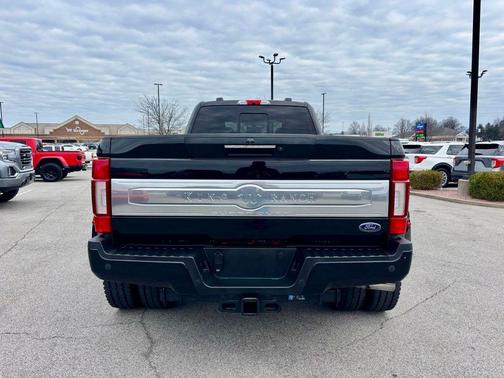 2022 Ford F-450 King Ranch