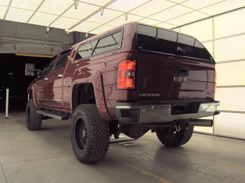 2019 GMC Sierra 2500 SLT