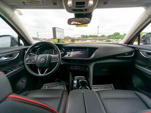 2022 Buick Envision FWD Essence