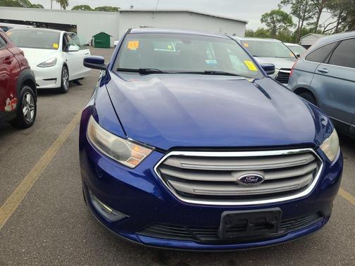 2013 Ford Taurus SEL
