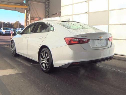 2017 Chevrolet Malibu 1LT