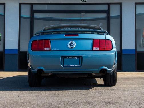 2005 Ford Mustang GT