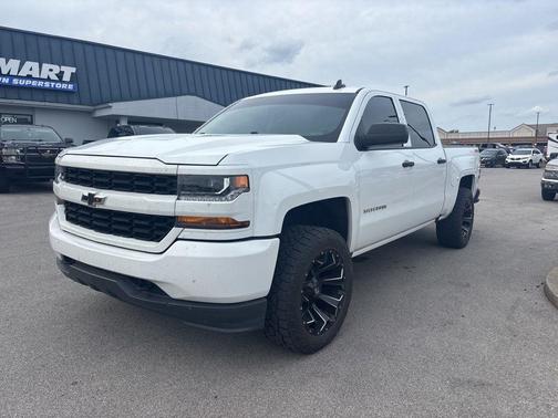 2018 Chevrolet Silverado 1500 Custom