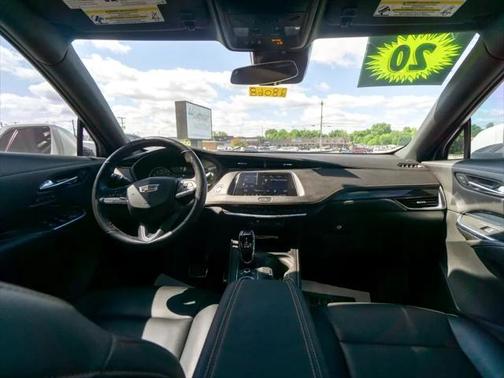 2020 Cadillac XT4 Sport