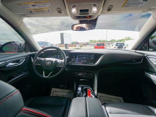2022 Buick Envision FWD Essence