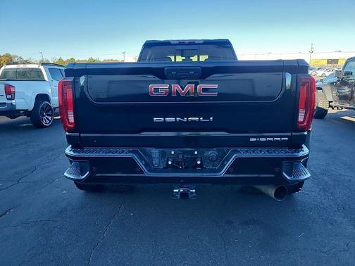 2022 GMC Sierra 3500 Denali