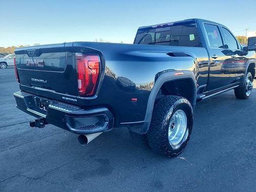 2022 GMC Sierra 3500 Denali