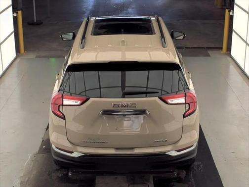 2022 GMC Terrain AWD AT4