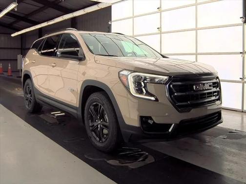 2022 GMC Terrain AWD AT4