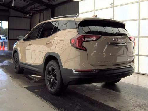 2022 GMC Terrain AWD AT4