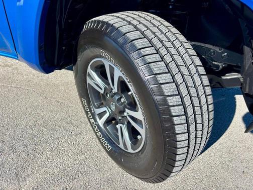 2016 Toyota Tacoma TRD Sport