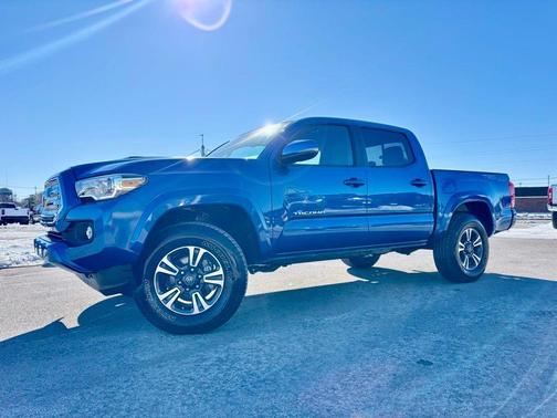 2016 Toyota Tacoma TRD Sport
