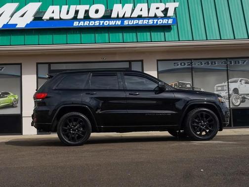 2017 Jeep Grand Cherokee Altitude