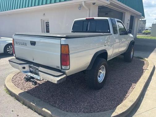 Silver 1996 Nissan Pickup Truck XE