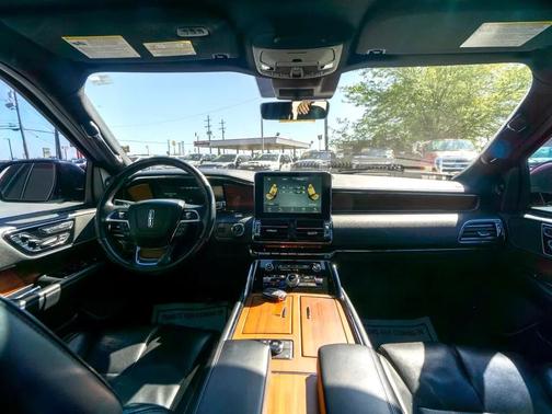 2019 Lincoln Navigator L Reserve