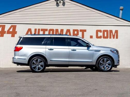 2019 Lincoln Navigator L Reserve